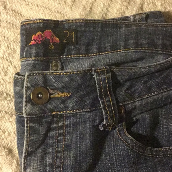 Blue/gray Jeans 🔥 - Picture 2 of 4